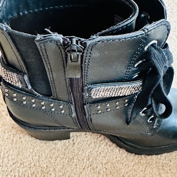 Chunky Sparkle Platform Healed Boots - Picture 9 of 9